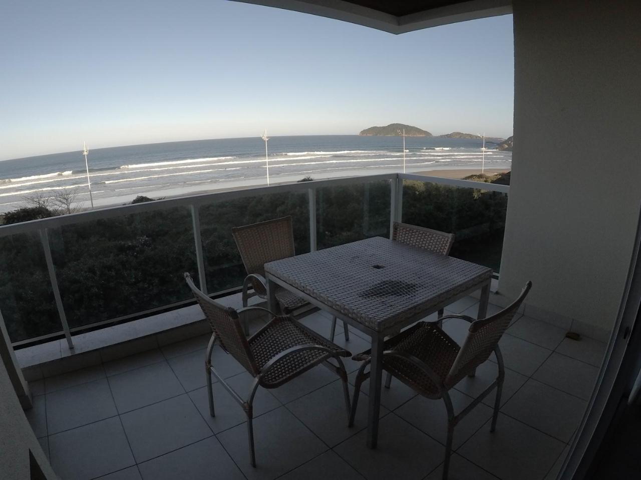 águas Do Santinho Apartamento *